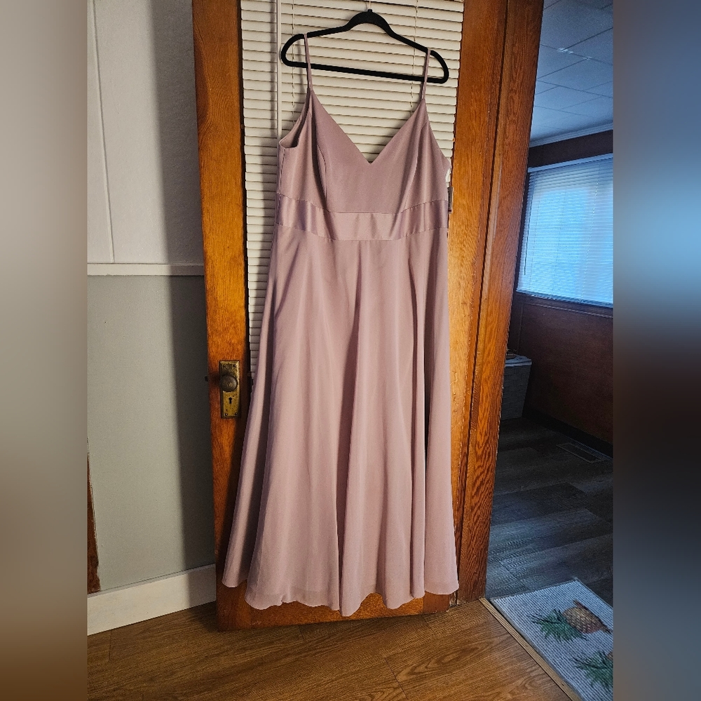 David's Bridal Women's Long Dress Size 22